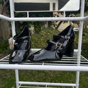 Forever 21 Black Patent Mary Jane Block Heel Pumps